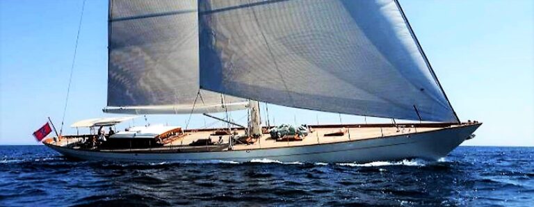 Aurelius 111 sailing yacht