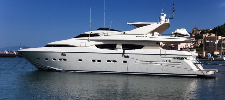 ZAMBEZI Motor Yacht